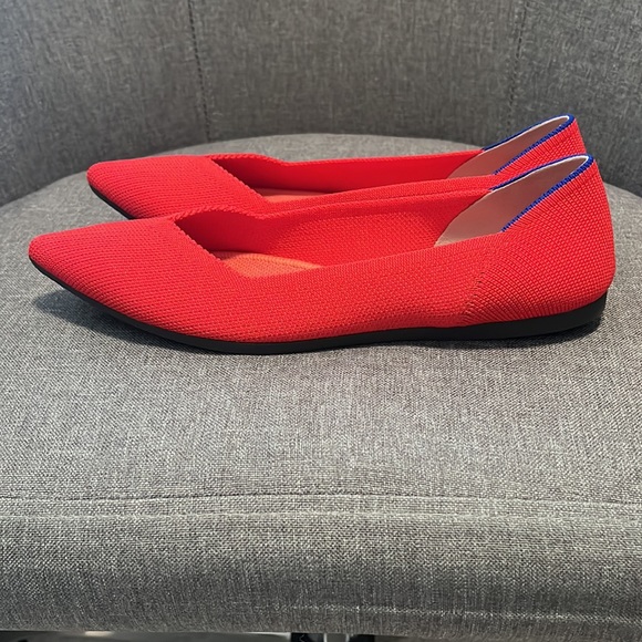 Rothy’s The Point Flame Red Orange Vibrant Bright Solid Color Flats - Picture 6 of 8